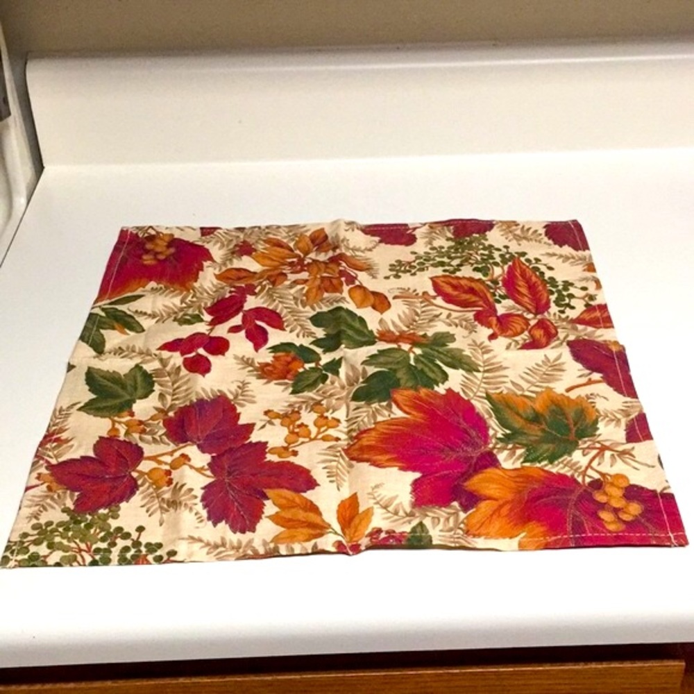 Set of Four Thanksgiving Table Napkin